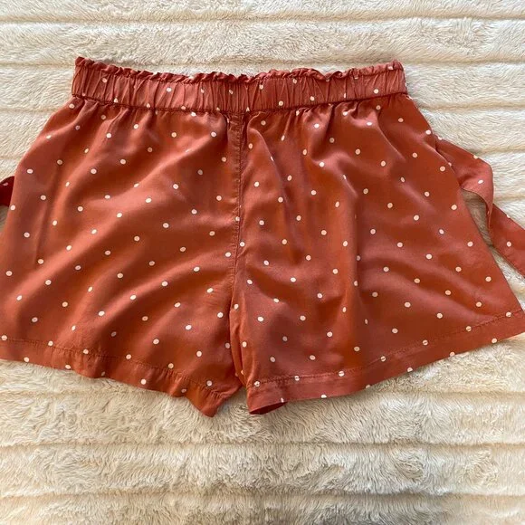 Madewell Shorts with Split Hem, Size S. - Picture 5 of 6